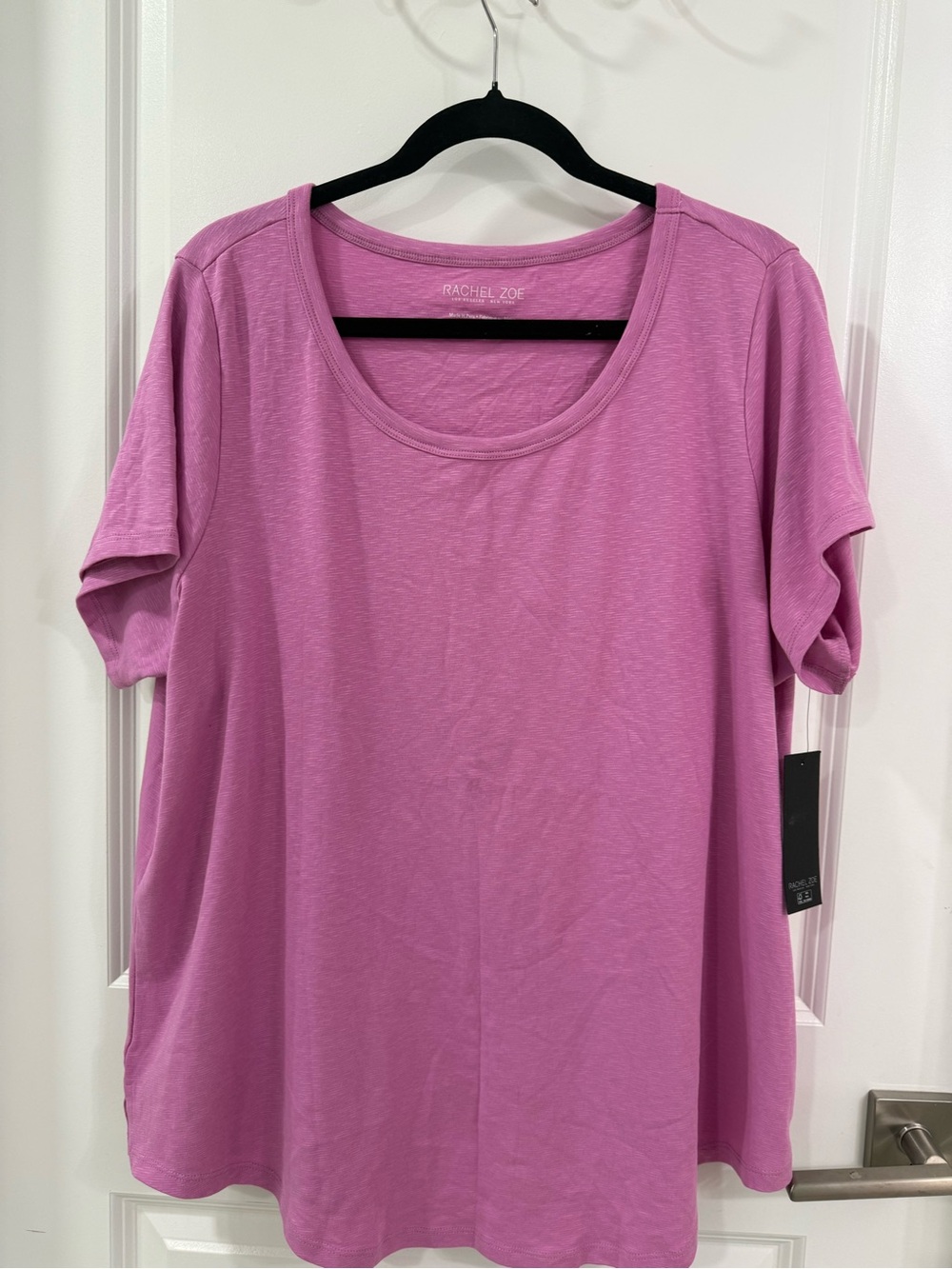 Rachel Zoe Scoop Neck Short Sleeve Tee in Magenta - Picture 2 of 7